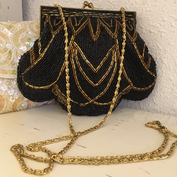 Vintage Handbags - Black & Gold Beaded 90s Clutch